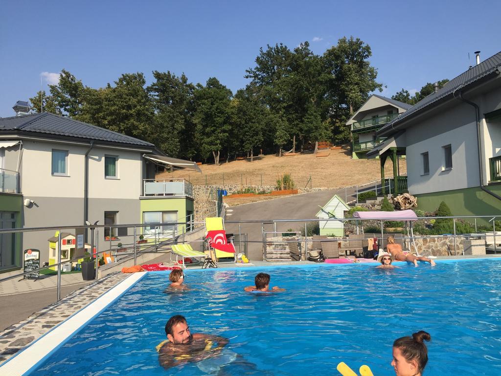 Wellness Pension Inovec Jalsove Exteriör bild